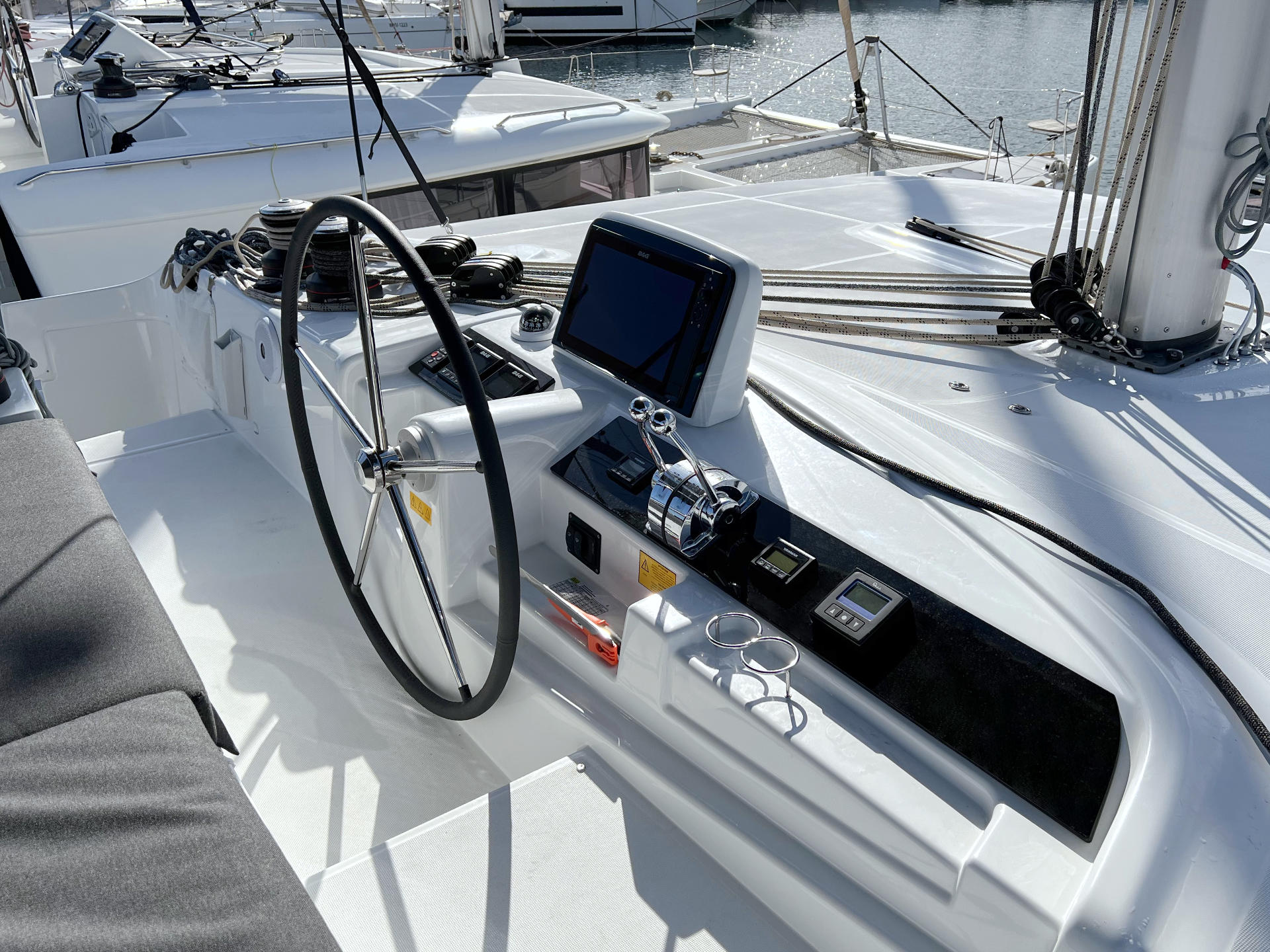 Photo #28 - Lagoon 46 (Voyager) in Palma - 7102