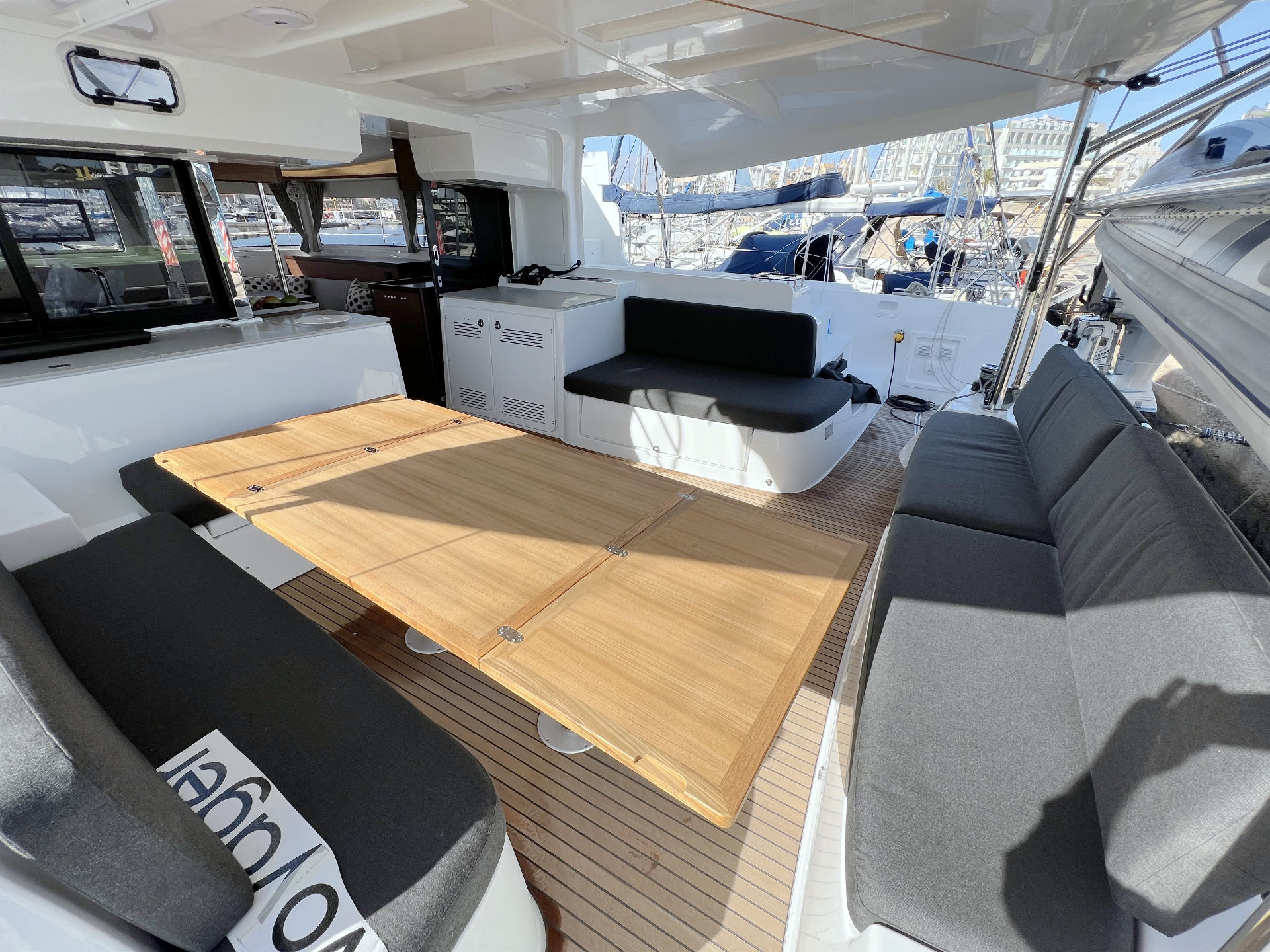 Photo #14 - Lagoon 46 (Voyager) in Palma - 7102