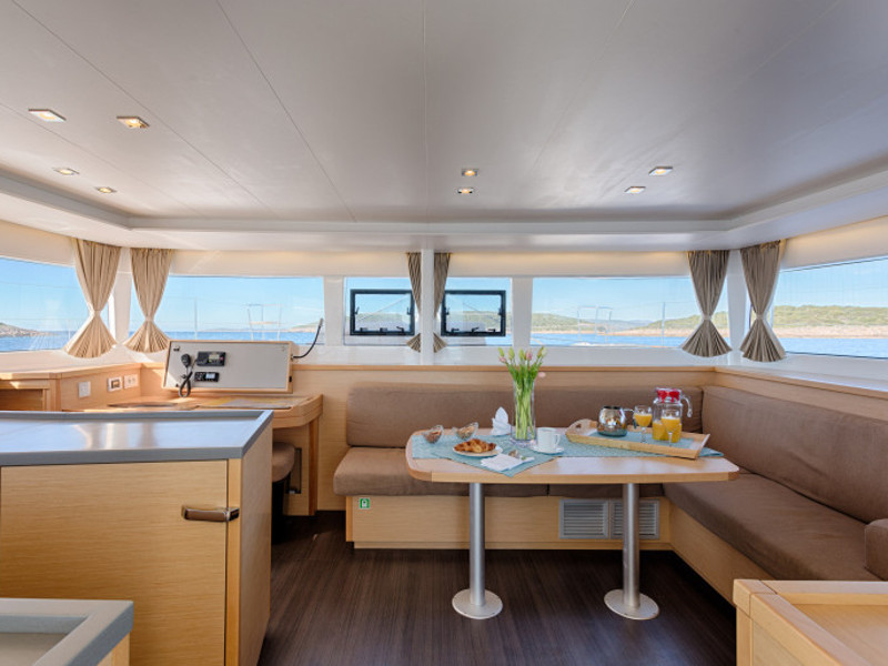 Photo #9 - Lagoon 450 F Luxury (METRA) en Trogir - 6447