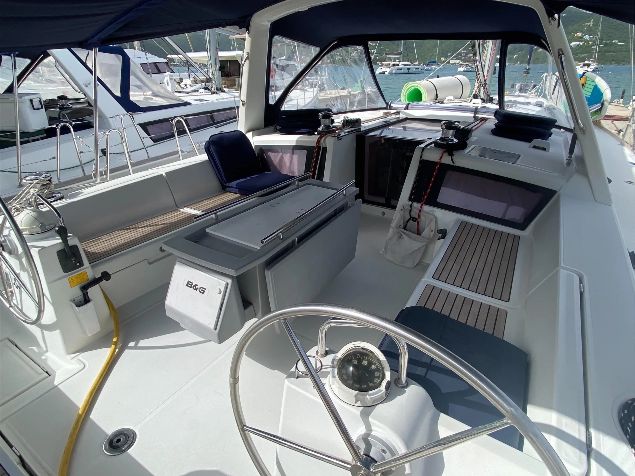 Beneteau Oceanis 48 (Owner's version) (Spirit of Adventure)  - 21