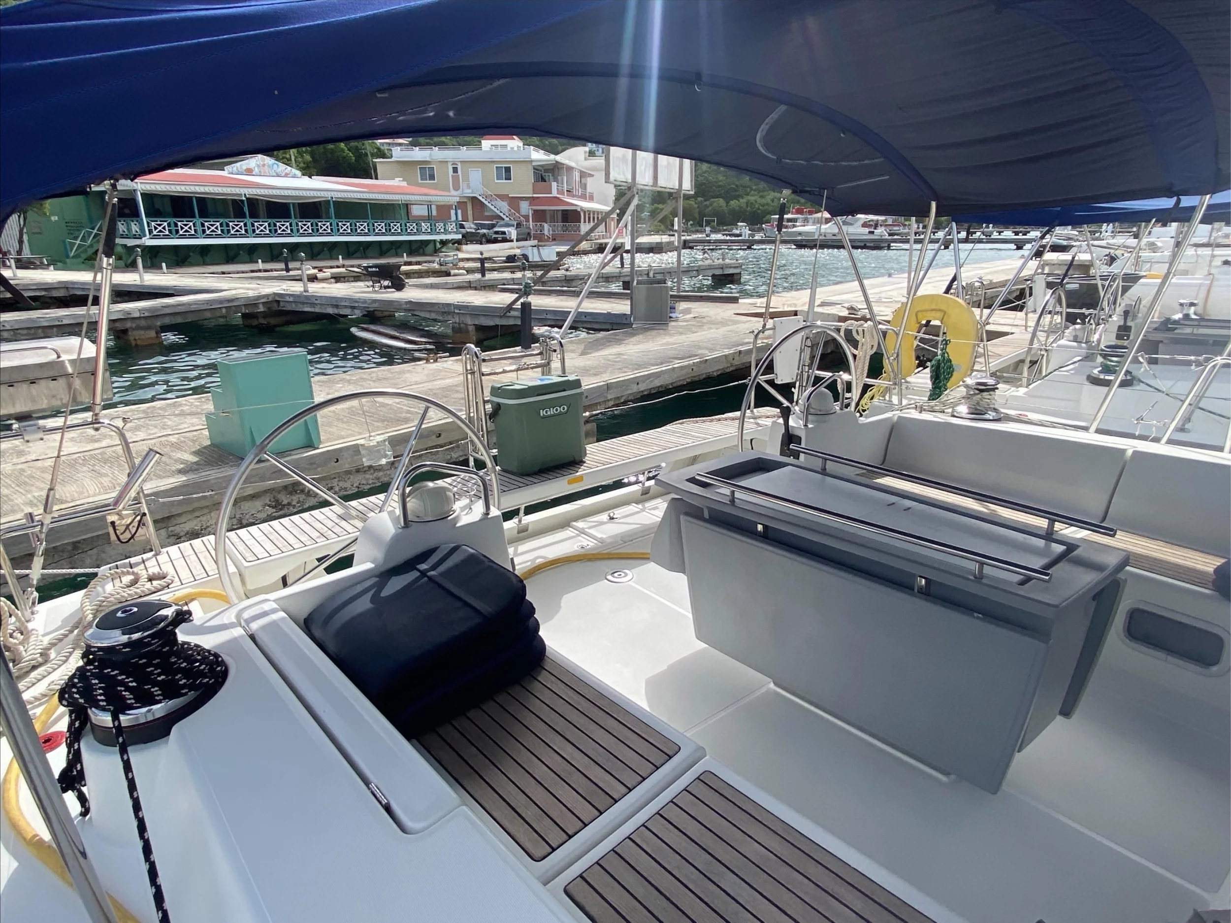 Beneteau Oceanis 48 (Owner's version) (Spirit of Adventure)  - 4
