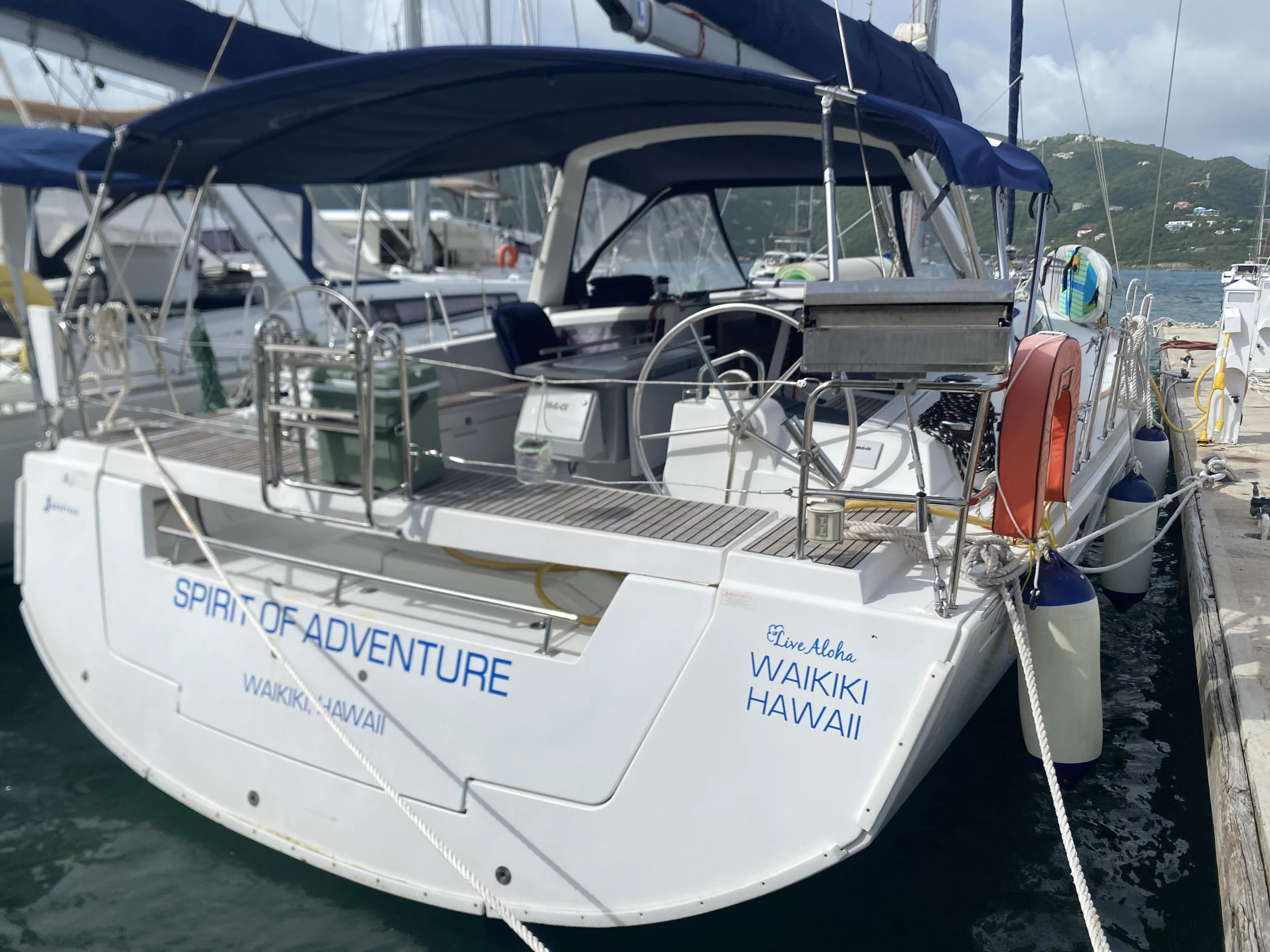 Beneteau Oceanis 48 (Owner's version) (Spirit of Adventure)  - 19