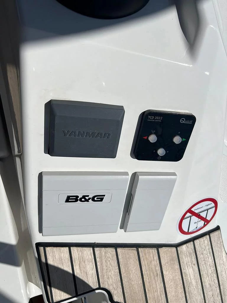 Bavaria C38 (OHANA)  - 30
