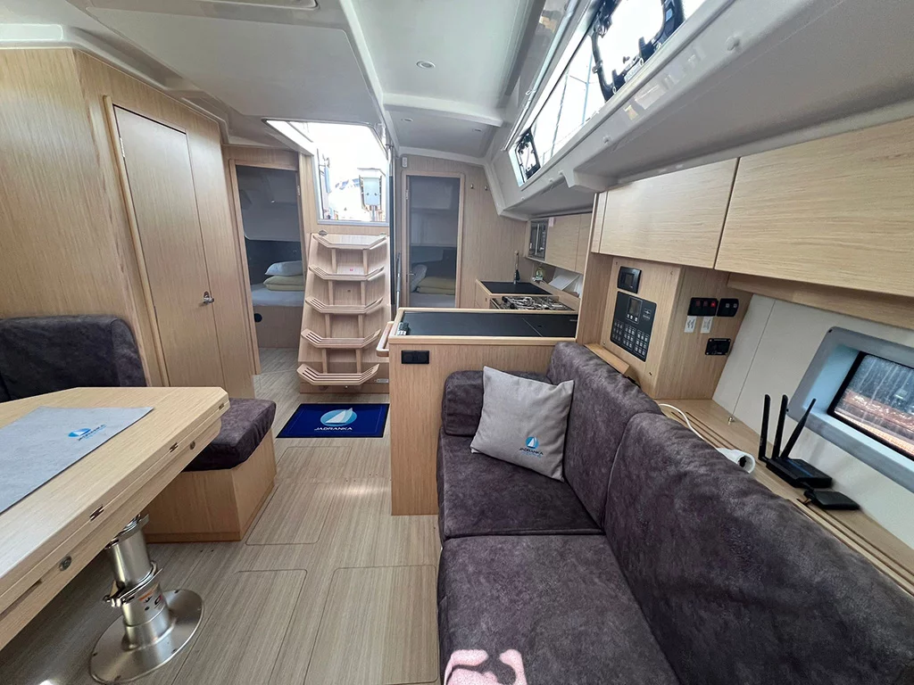Bavaria C38 (OHANA)  - 23