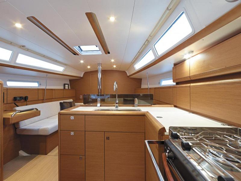 Photo #8 - Sun Odyssey 389 () in Marina - 6560