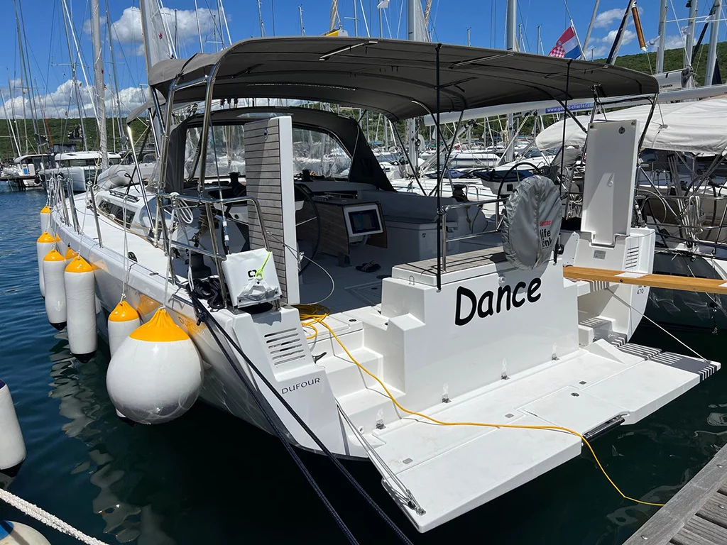 Dufour 470 - 5 cabins (DANCE)  - 25