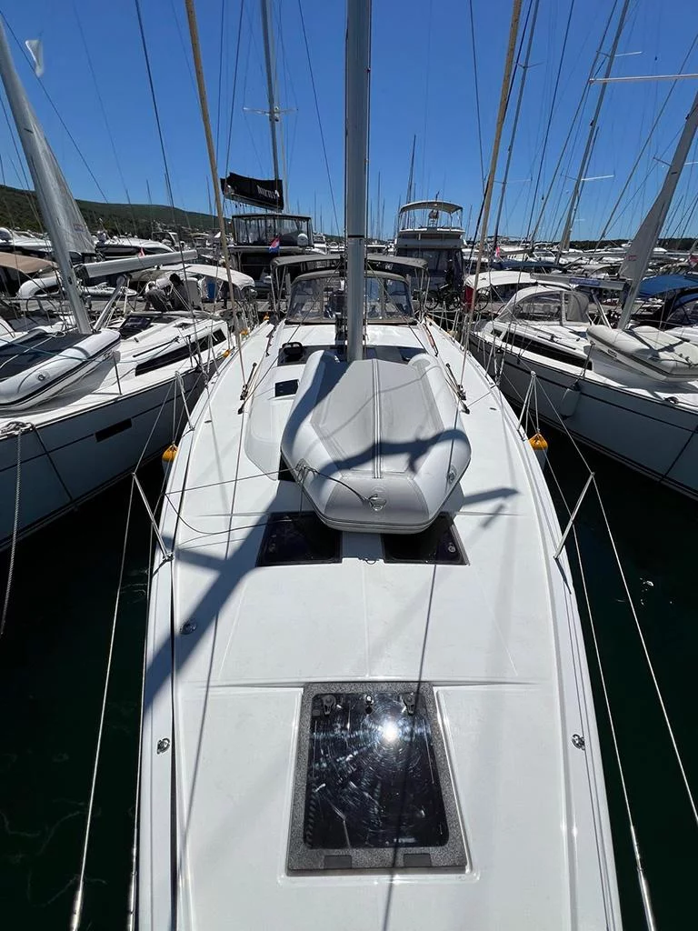 Dufour 470 - 5 cabins (DANCE)  - 9