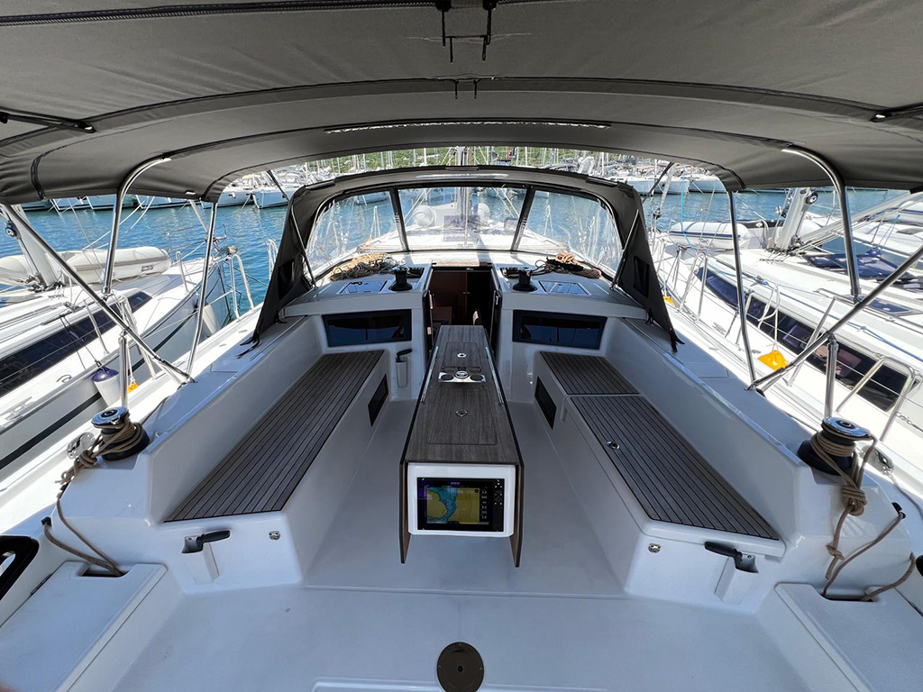 Photo #39 - Dufour 470 - 5 cabins (DANCE) in Krk - 21752