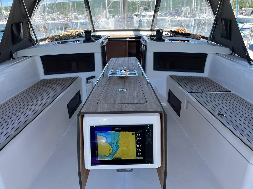 Dufour 470 - 5 cabins (DANCE)  - 32