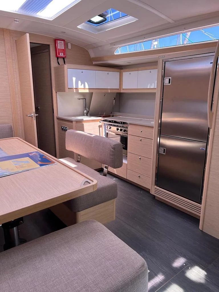 Dufour 470 - 5 cabins (DANCE)  - 34