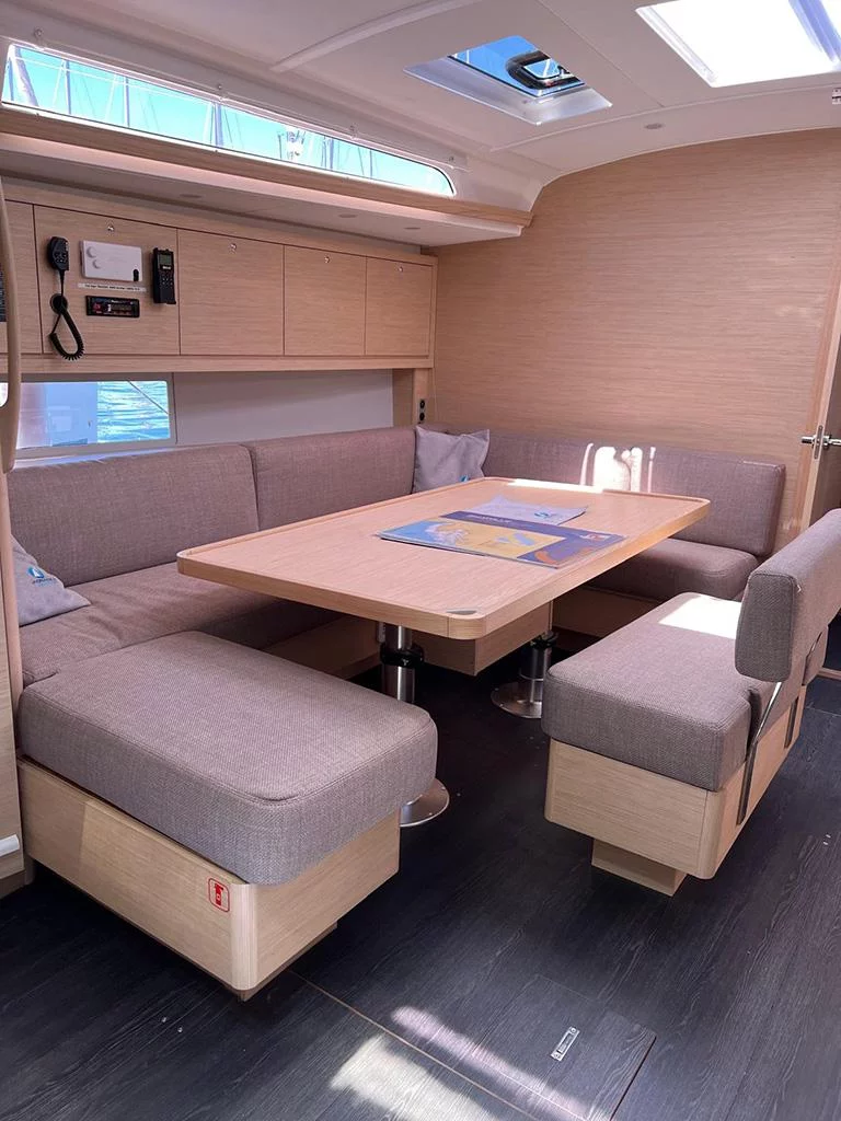Dufour 470 - 5 cabins (DANCE)  - 20