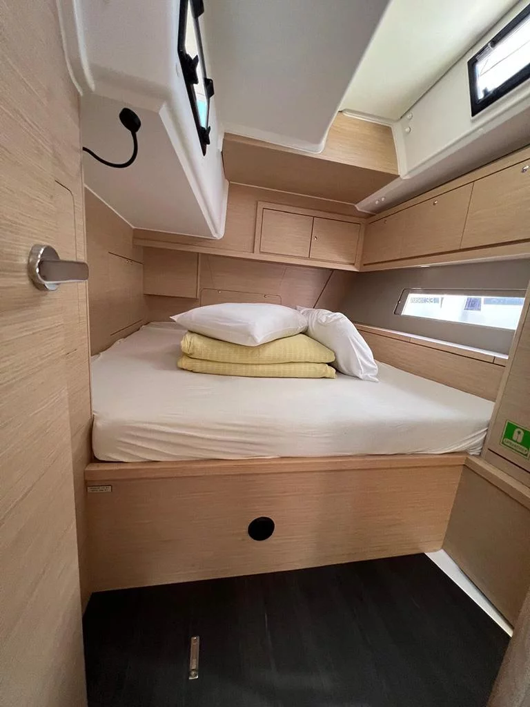 Dufour 470 - 5 cabins (DANCE)  - 26