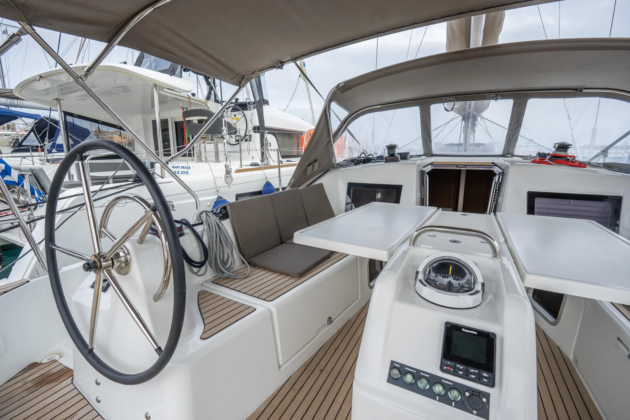 Sun Odyssey 410 (DELLA GRAZIA)  - 7