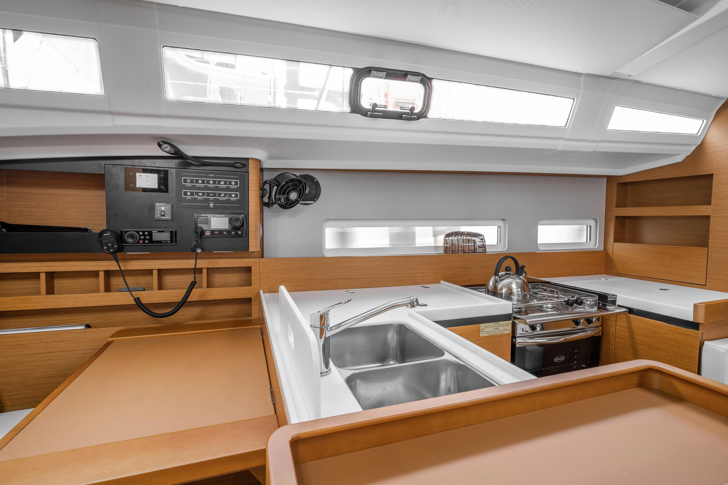 Sun Odyssey 410 (DELLA GRAZIA)  - 8