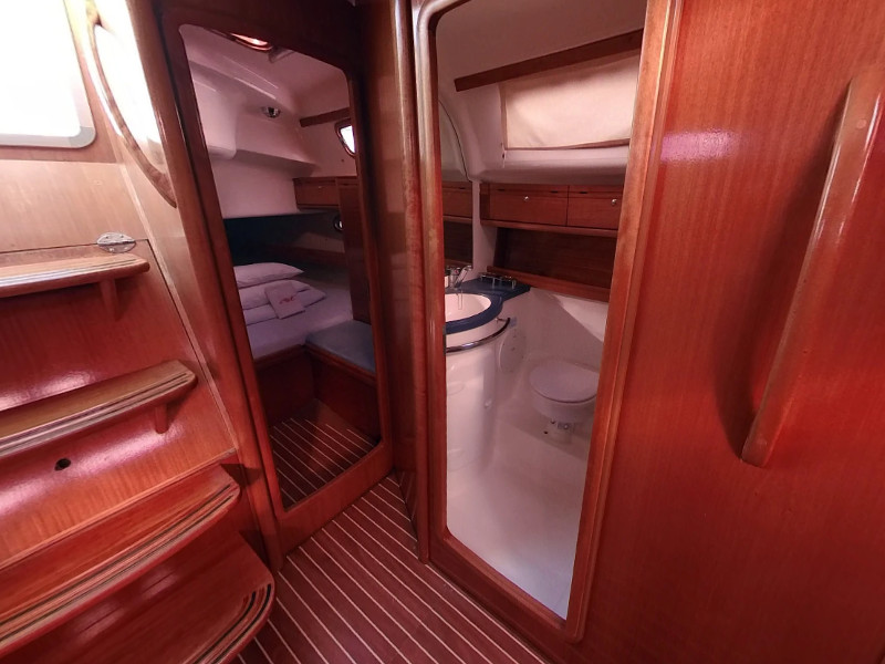 Photo #8 - Bavaria 39 Cruiser (RO-LU) in Murter - 16838