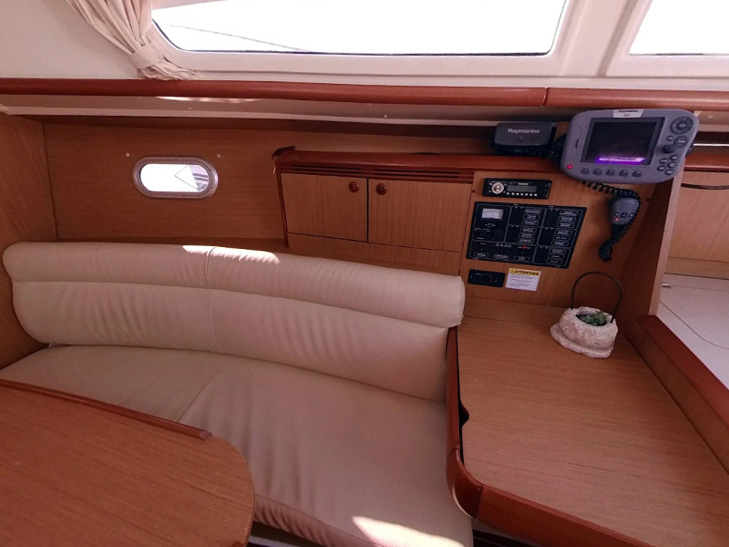 Photo #5 - Sun Odyssey 32i (RISTRETTO II) in Murter - 18099