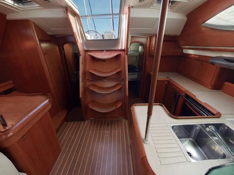 Photo #4 - Sun Odyssey 54 DS (MACCHIATO) in Murter - 4200