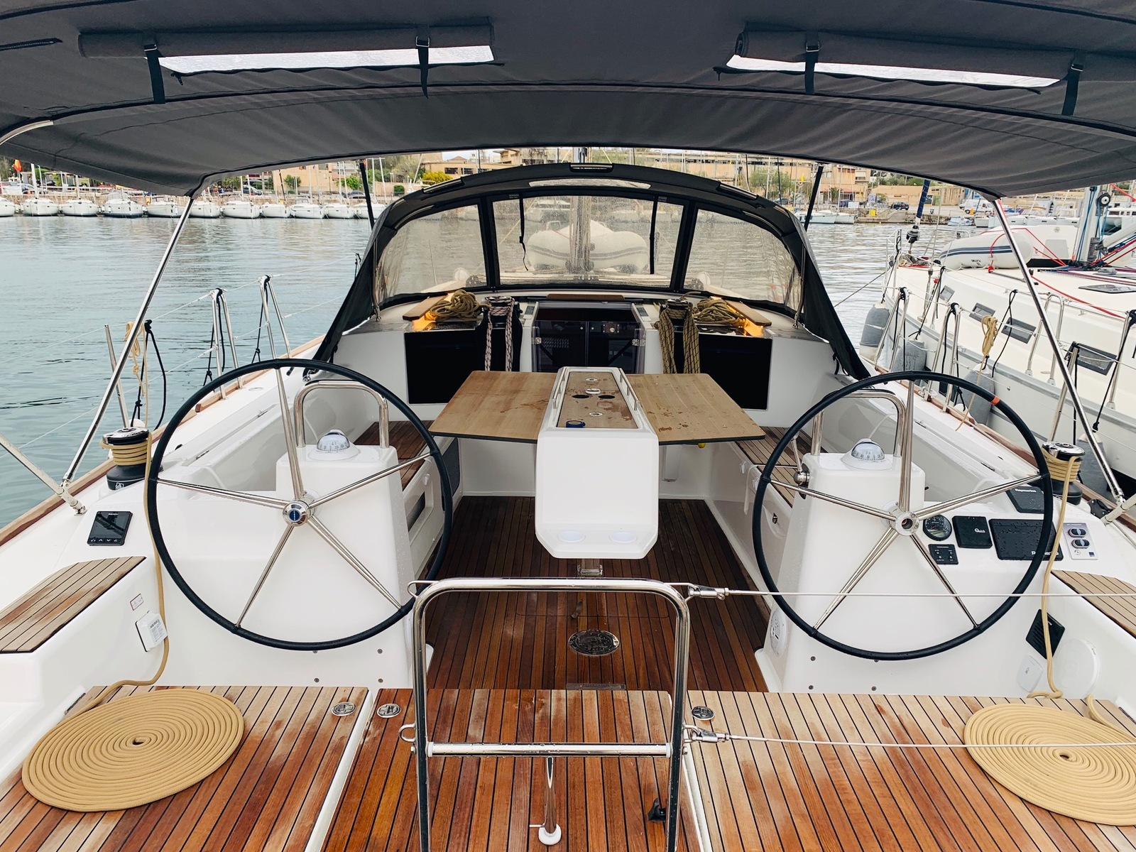Photo #9 - Dufour 460 Grand Large (5-cab) (Salted Caramel) in Lavrion - 7992