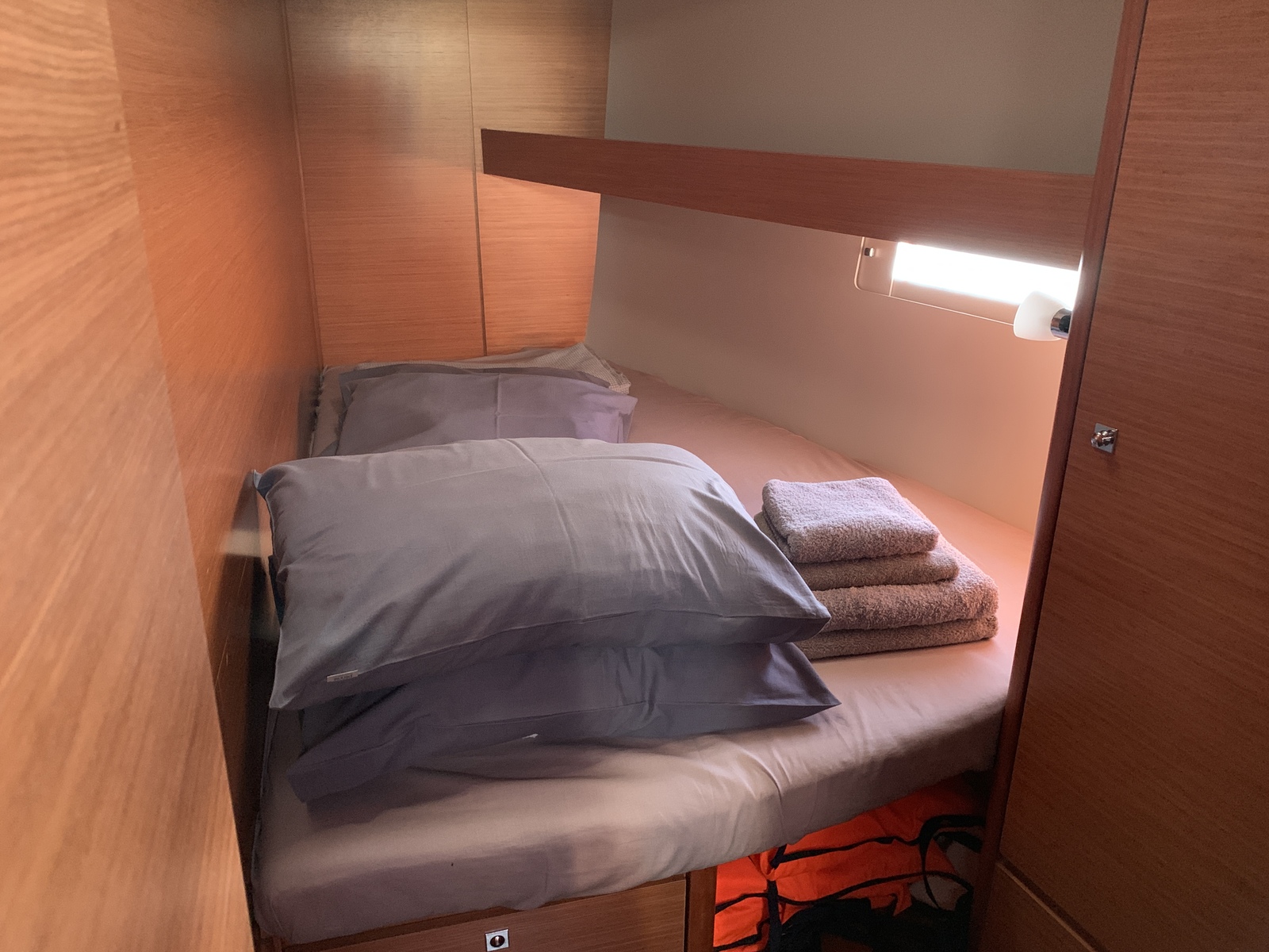 Photo #5 - Dufour 460 Grand Large (5-cab) (Salted Caramel) in Lavrion - 7992
