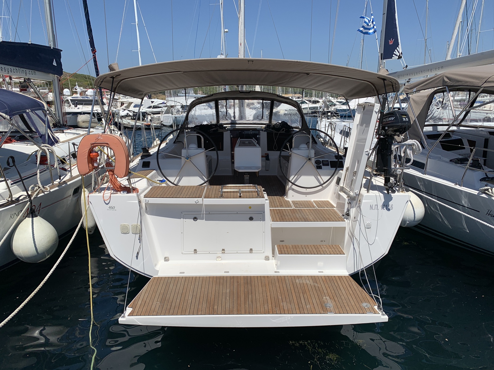 Photo #8 - Dufour 460 Grand Large (5-cab) (Fish N`Chips) in Lavrion - 7991
