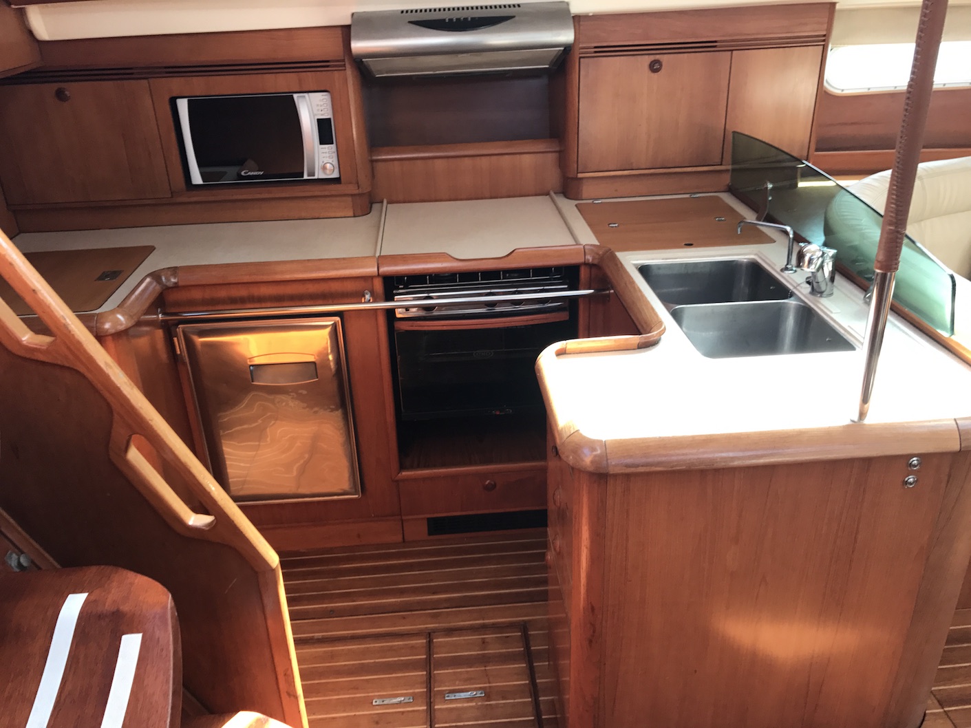 Photo #8 - Sun Odyssey 54 DS (Cassiopea II) in Portisco - 12018