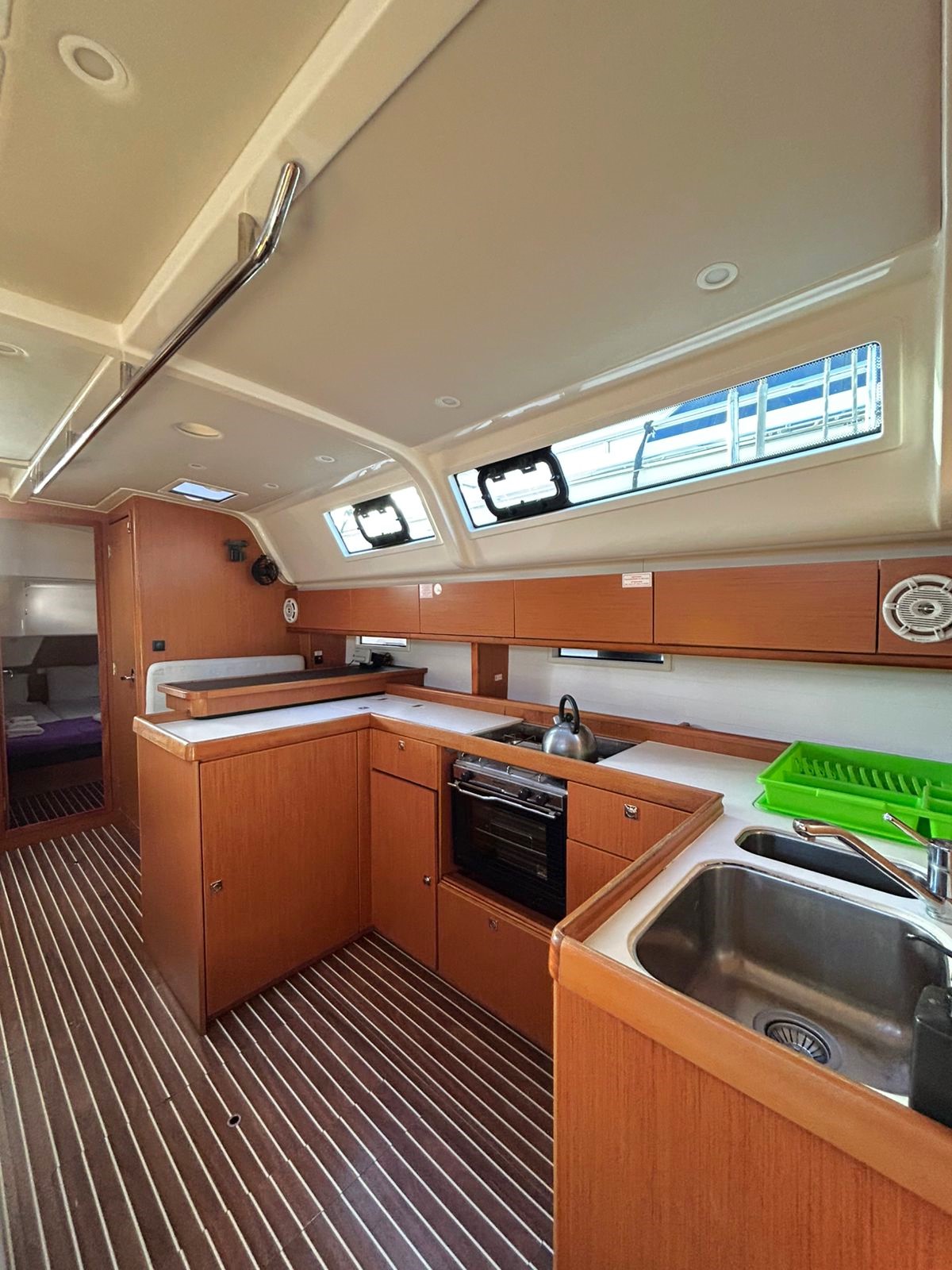 Photo #10 - Bavaria Cruiser 51 (Leonidas VI) in Athen - 3649