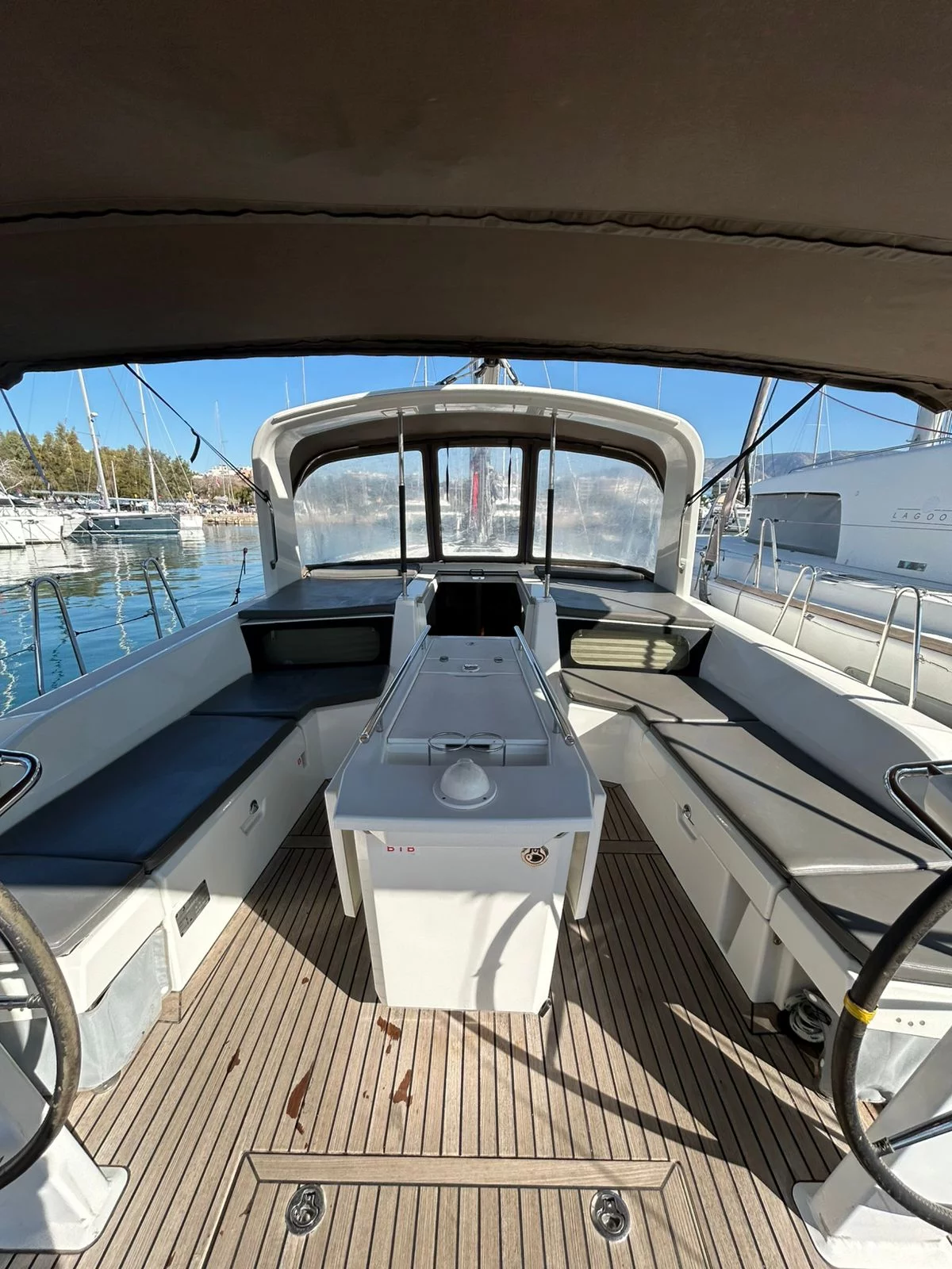 Oceanis 46.1 (Blue Satellite)  - 8