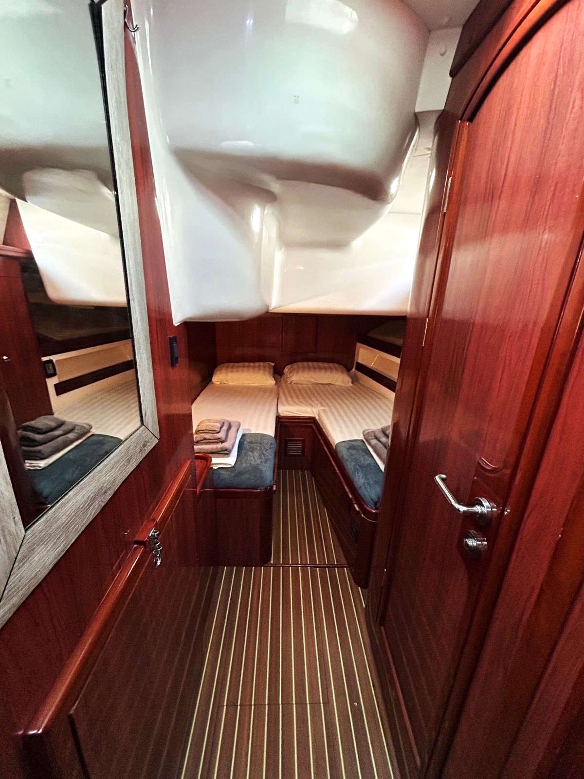 Photo #20 - Ocean Star 58.4- 6 cabins (Katerina (58.4)) in Athen - 24328