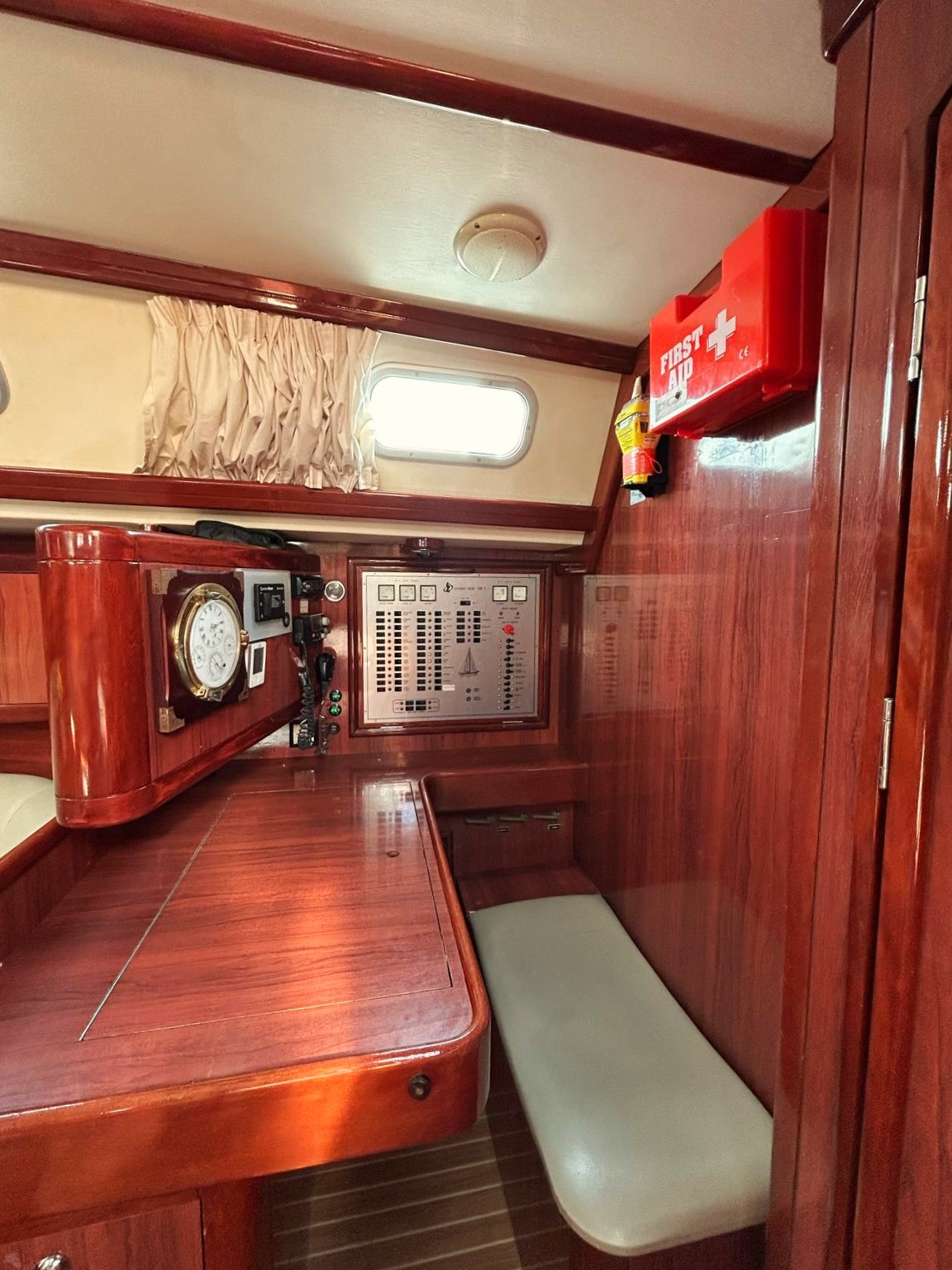 Photo #2 - Ocean Star 58.4 - 5 cabins (Alexandros (58.4)) in Athens - 24327