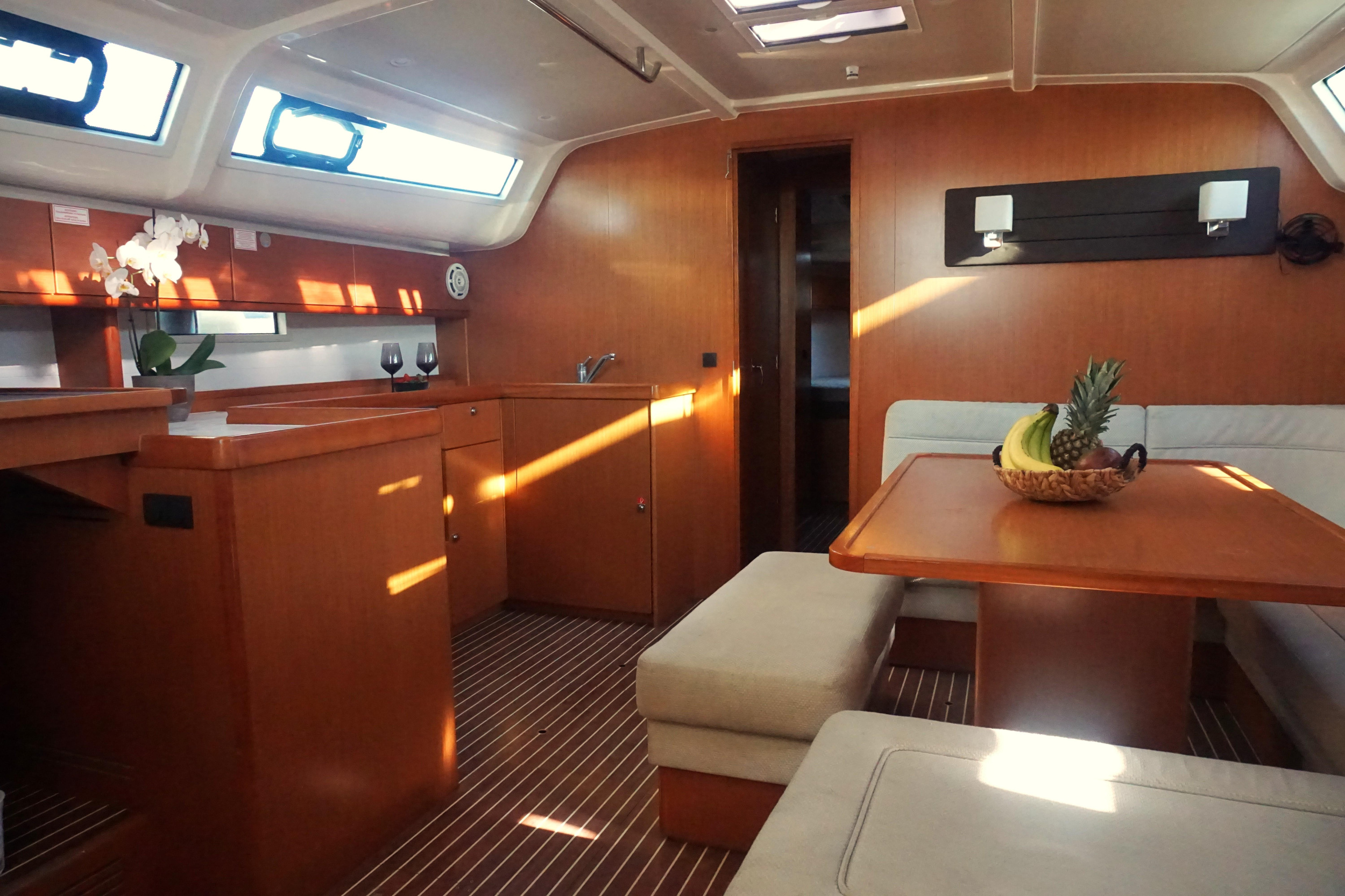 Photo #7 - Bavaria Cruiser 51 (Lina) in Mykonos - 14902