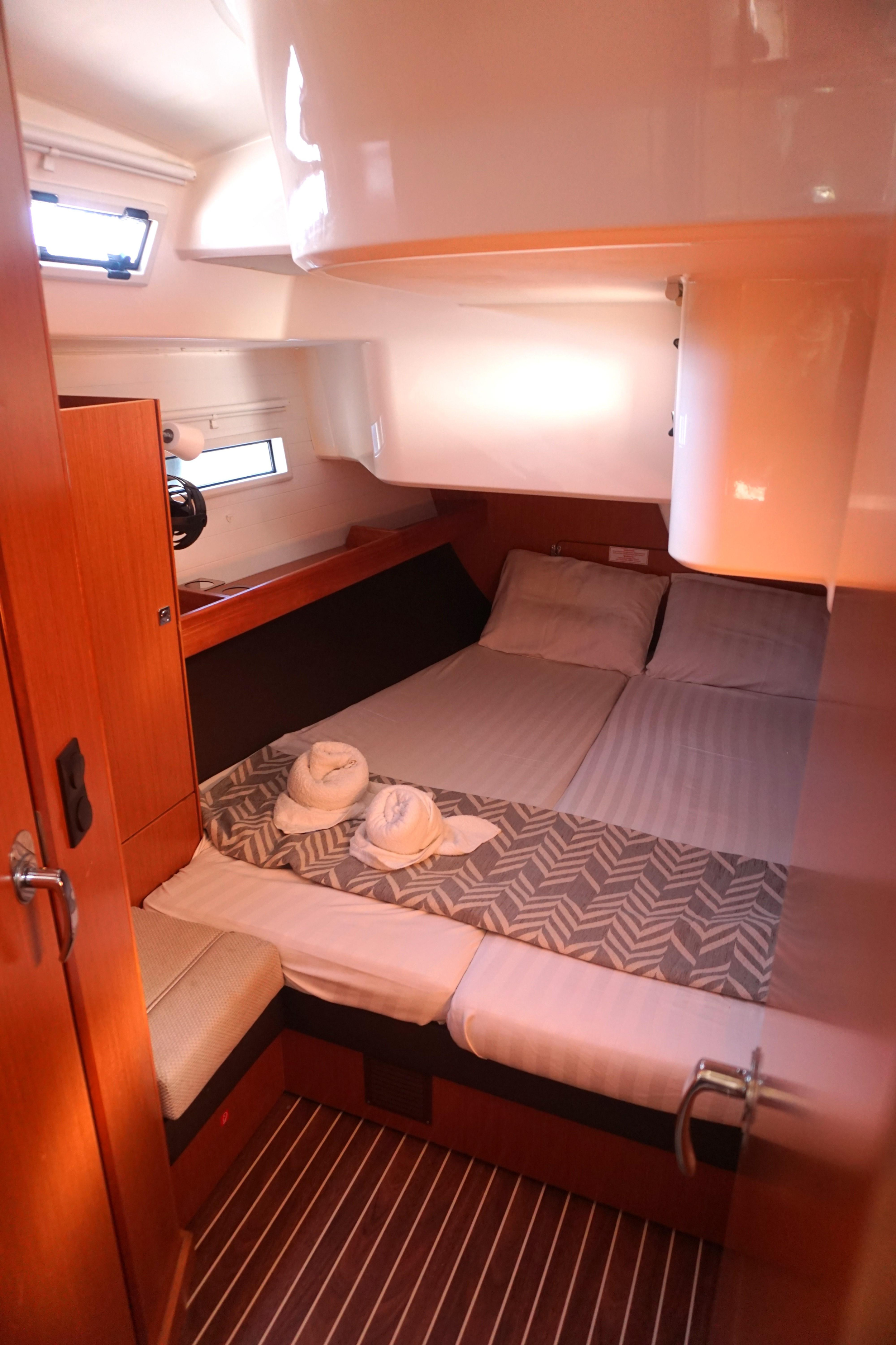 Photo #13 - Bavaria Cruiser 51 (Lina) in Mykonos - 14902