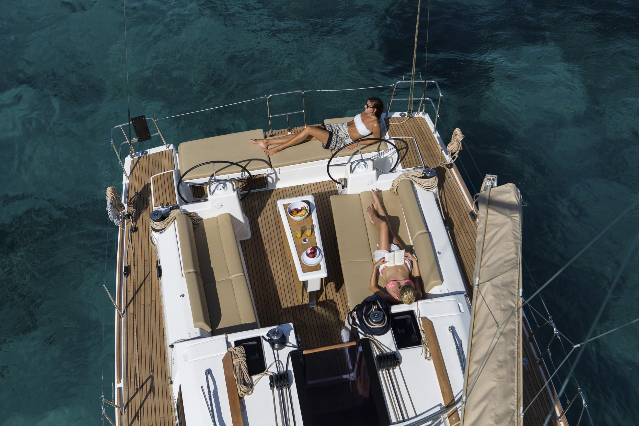 Photo #6 - Dufour 460 Grand Large (Odyssea) en Portimao - 25505