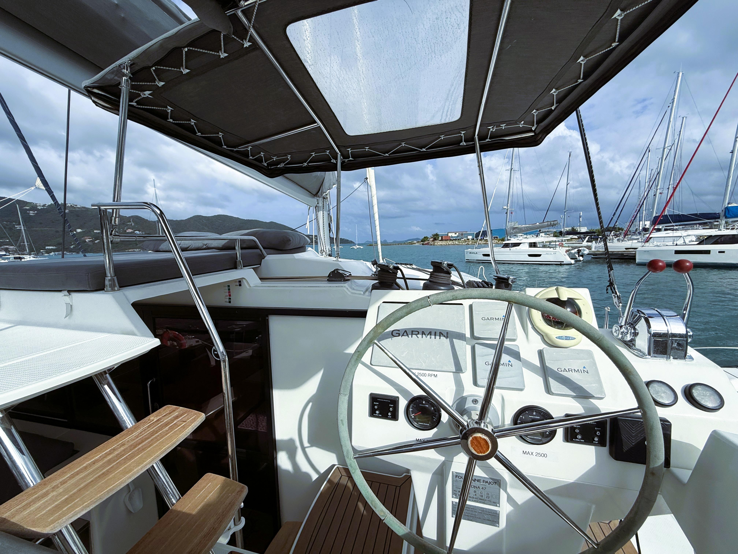 Photo #10 - Fountaine Pajot Saona 47 (Parrot Ice) en Road Town - 63174