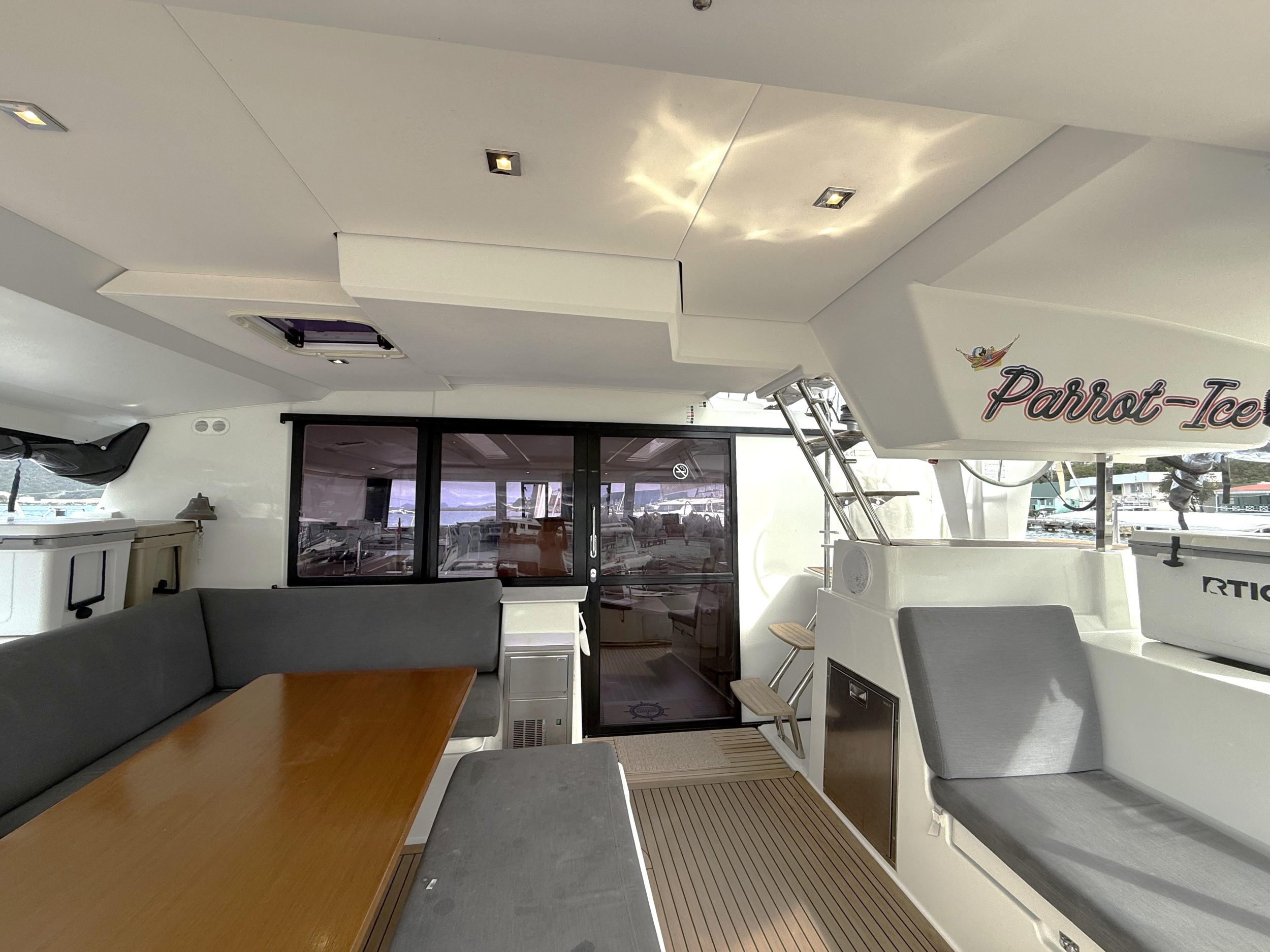 Photo #9 - Fountaine Pajot Saona 47 (Parrot Ice) en Road Town - 63174