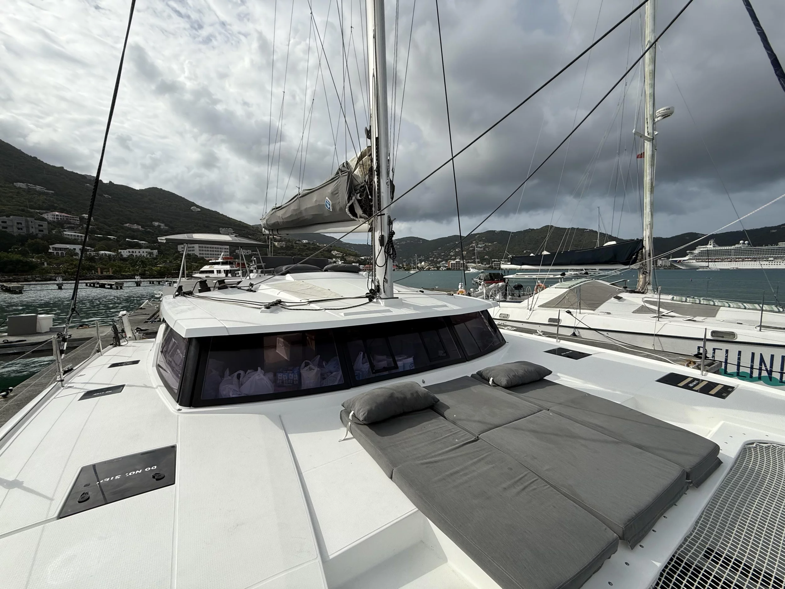 Fountaine Pajot Saona 47 (Parrot Ice)  - 16