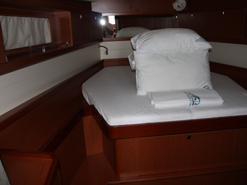 Photo #13 - Oceanis 45 (Tonic) in Marmaris - 20316