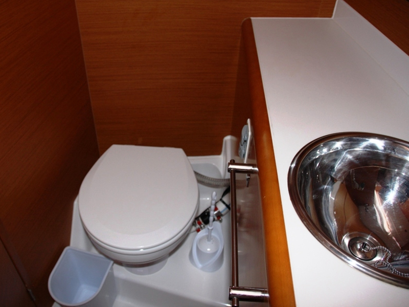 Photo #5 - Sun Odyssey 439 (Code) in Marmaris - 21803
