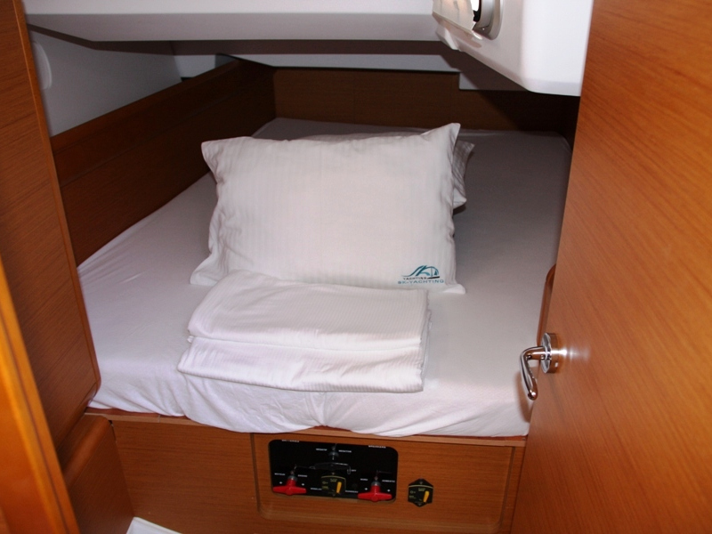 Photo #11 - Sun Odyssey 439 (Code) in Marmaris - 21803