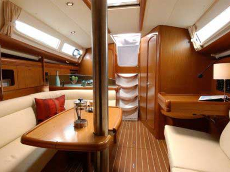Photo #12 - Sun Odyssey 36i (Schnecke) en Marmaris - 18721