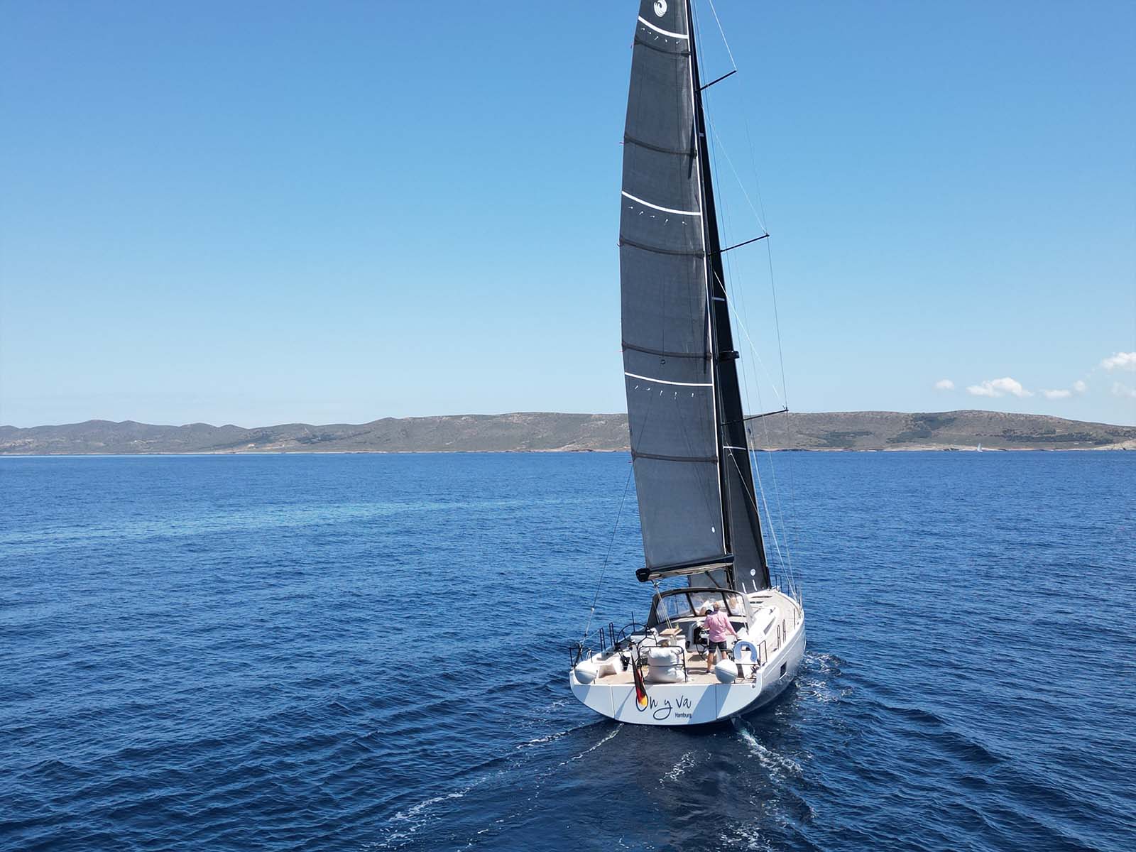 Photo #6 - First 53 (On y va) en Lavrion - 7727