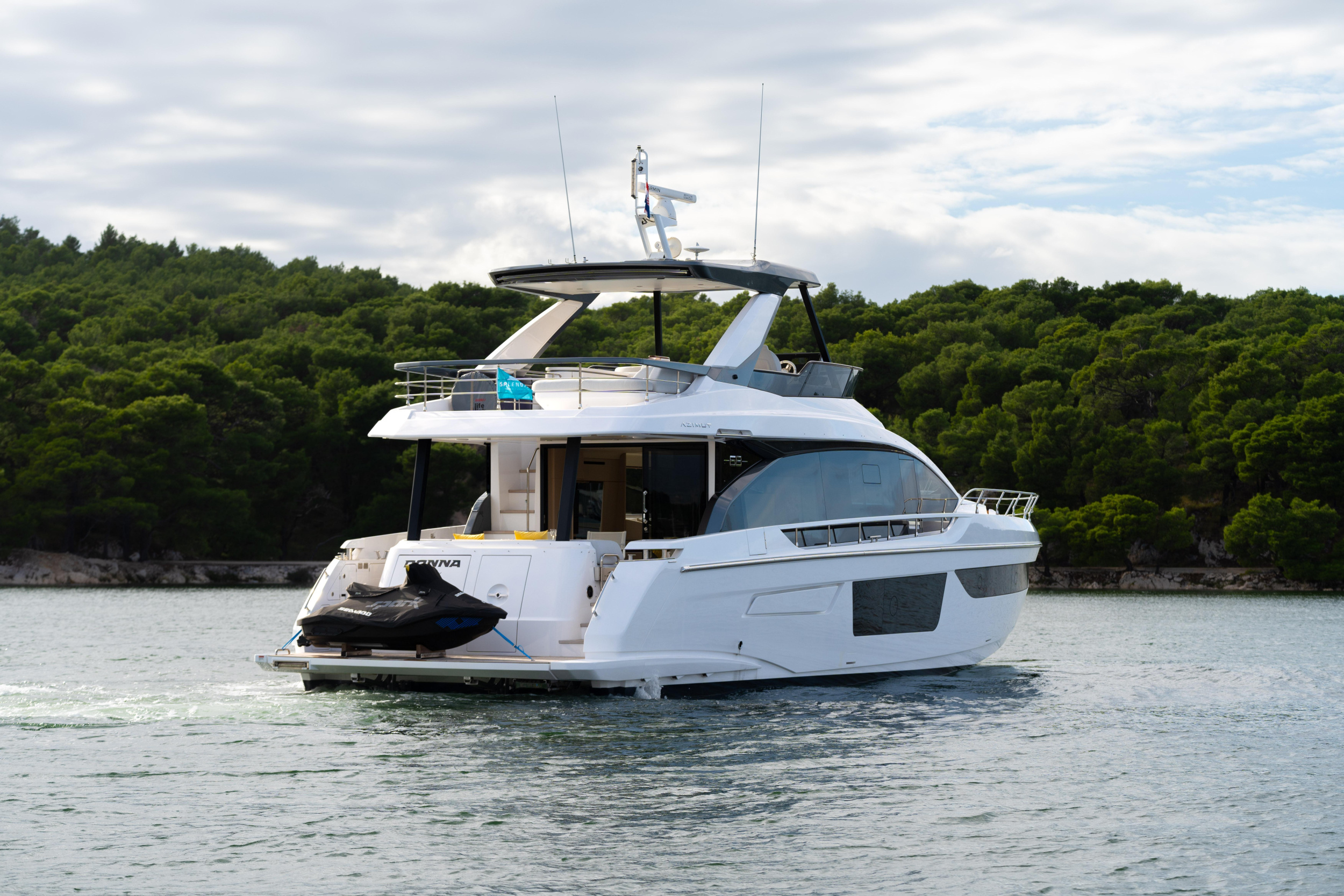 Photo #94 - Azimut 68 Fly (DONNA) in Sibenik - 19644