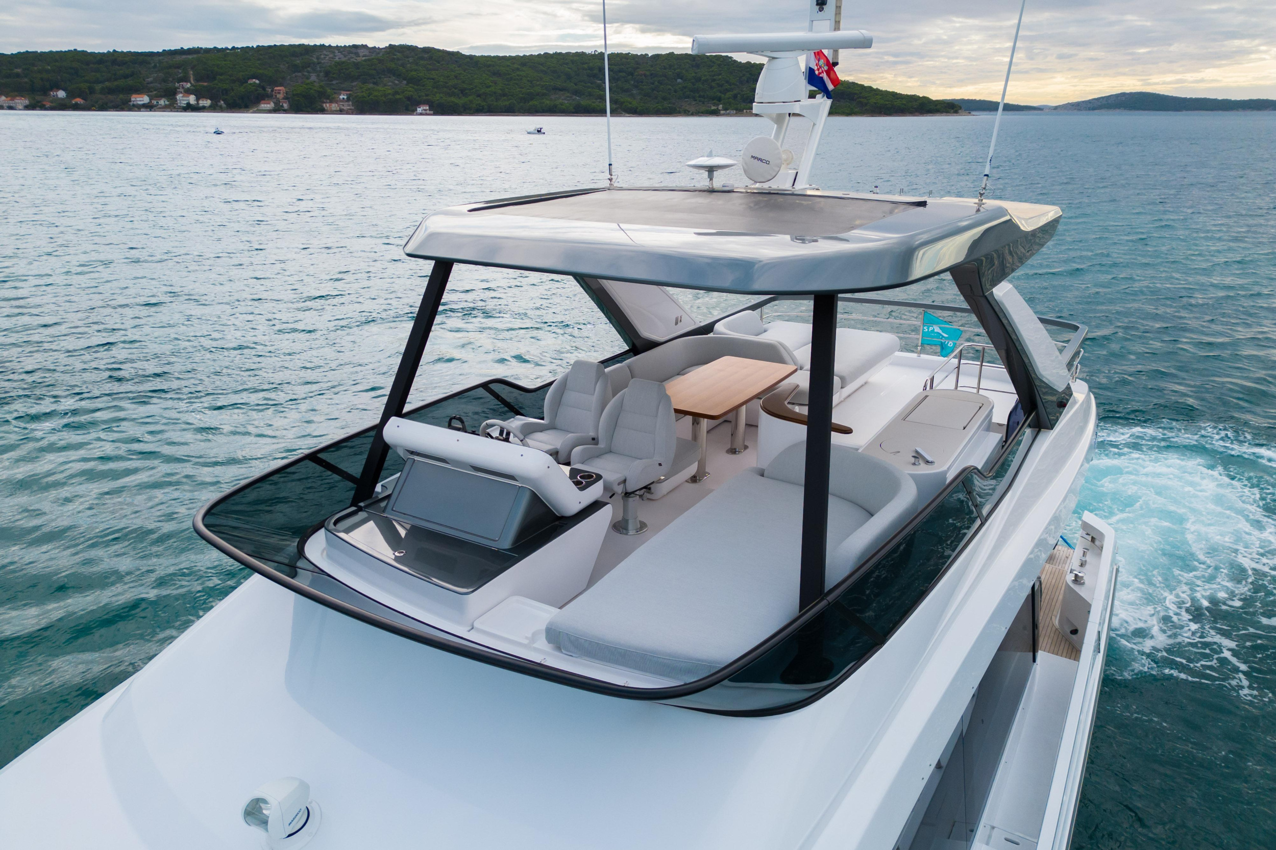 Photo #72 - Azimut 68 Fly (DONNA) in Sibenik - 19644