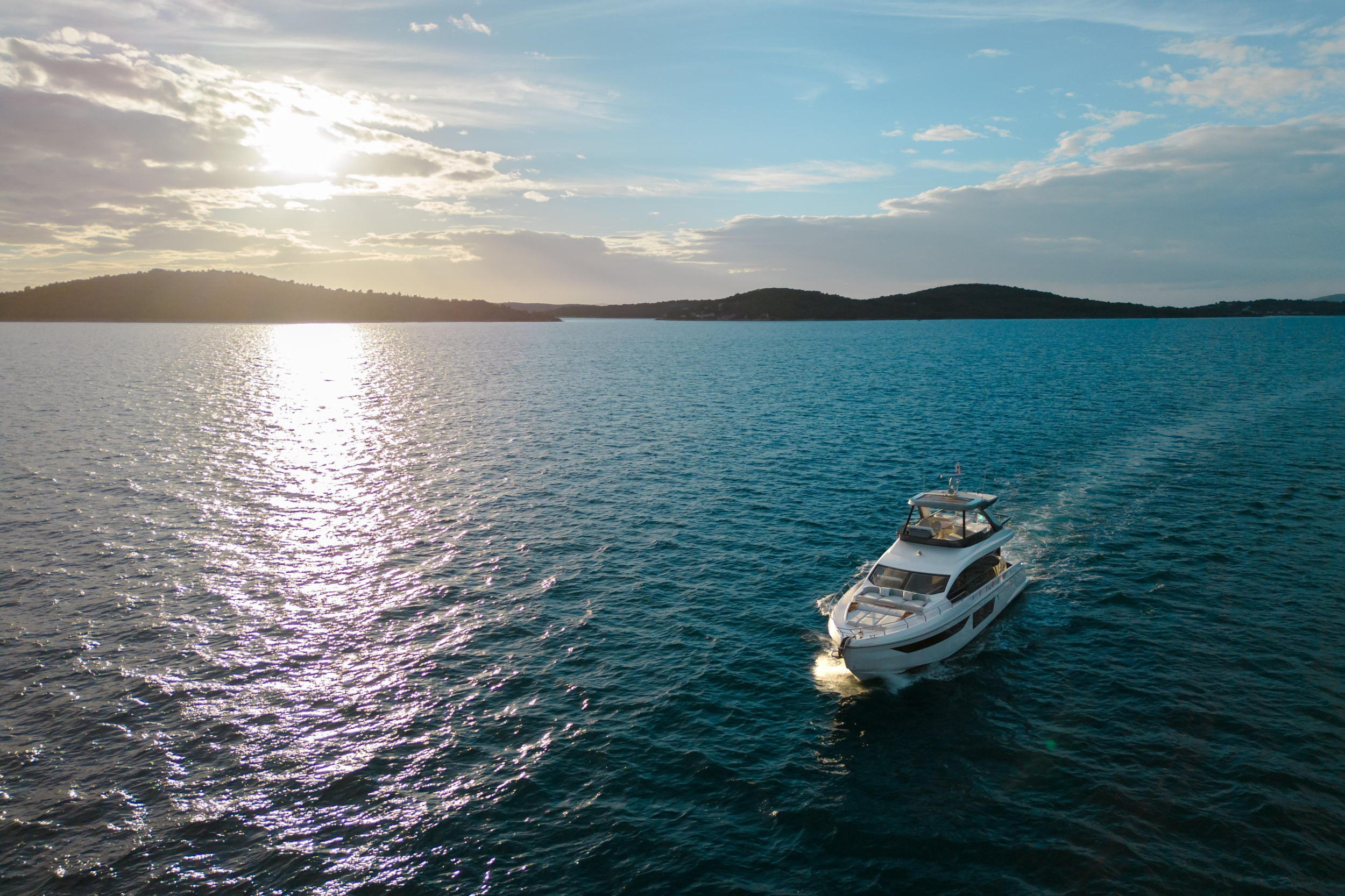 Photo #43 - Azimut 68 Fly (DONNA) in Sibenik - 19644