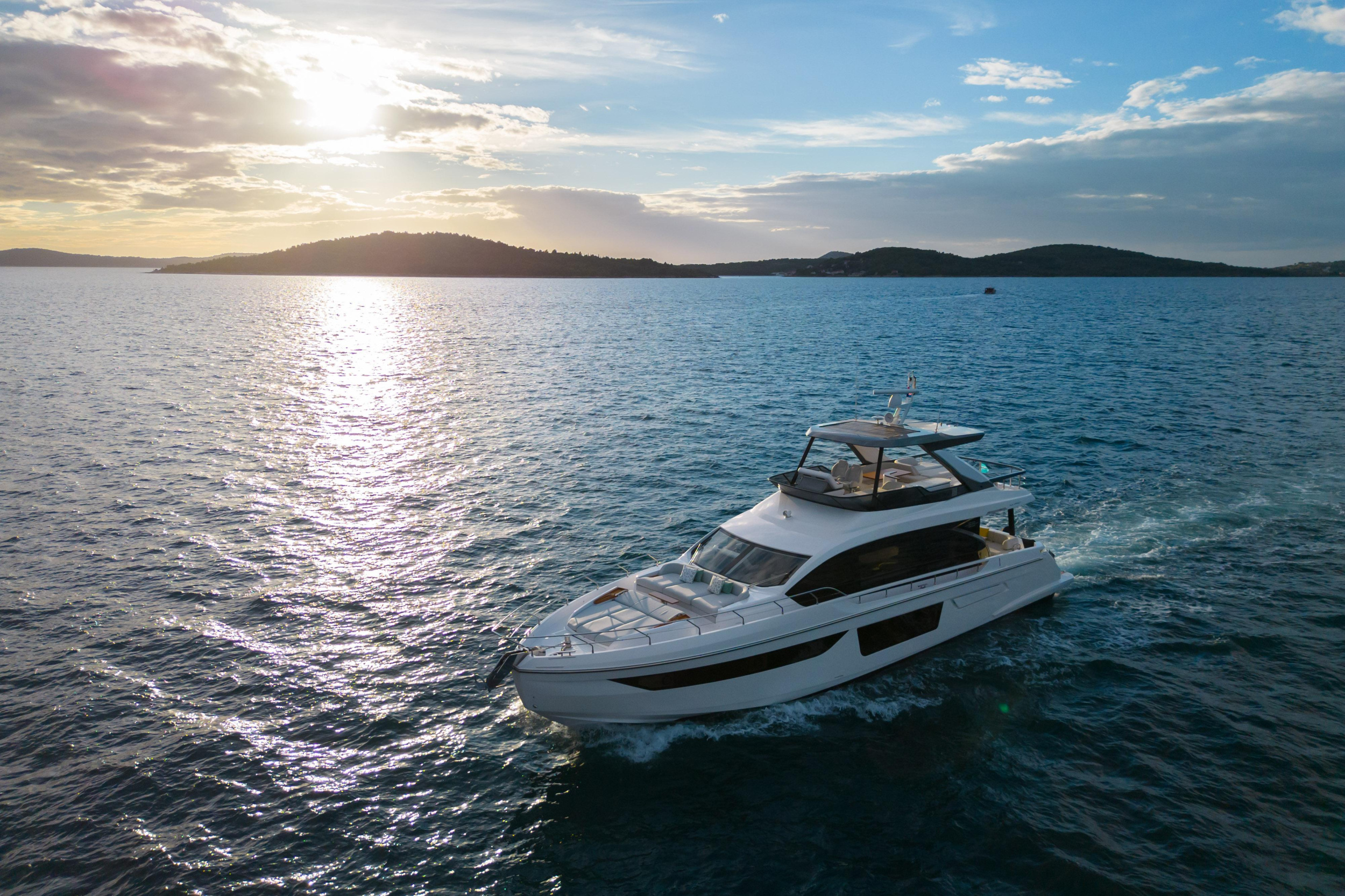 Photo #81 - Azimut 68 Fly (DONNA) in Sibenik - 19644