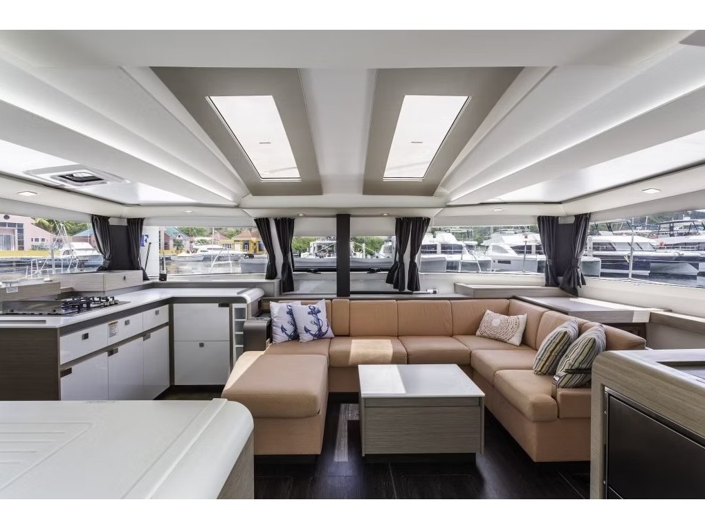Photo #6 - Fountaine Pajot Elba 45 (Nauti Intentions) en Road Town - 63177
