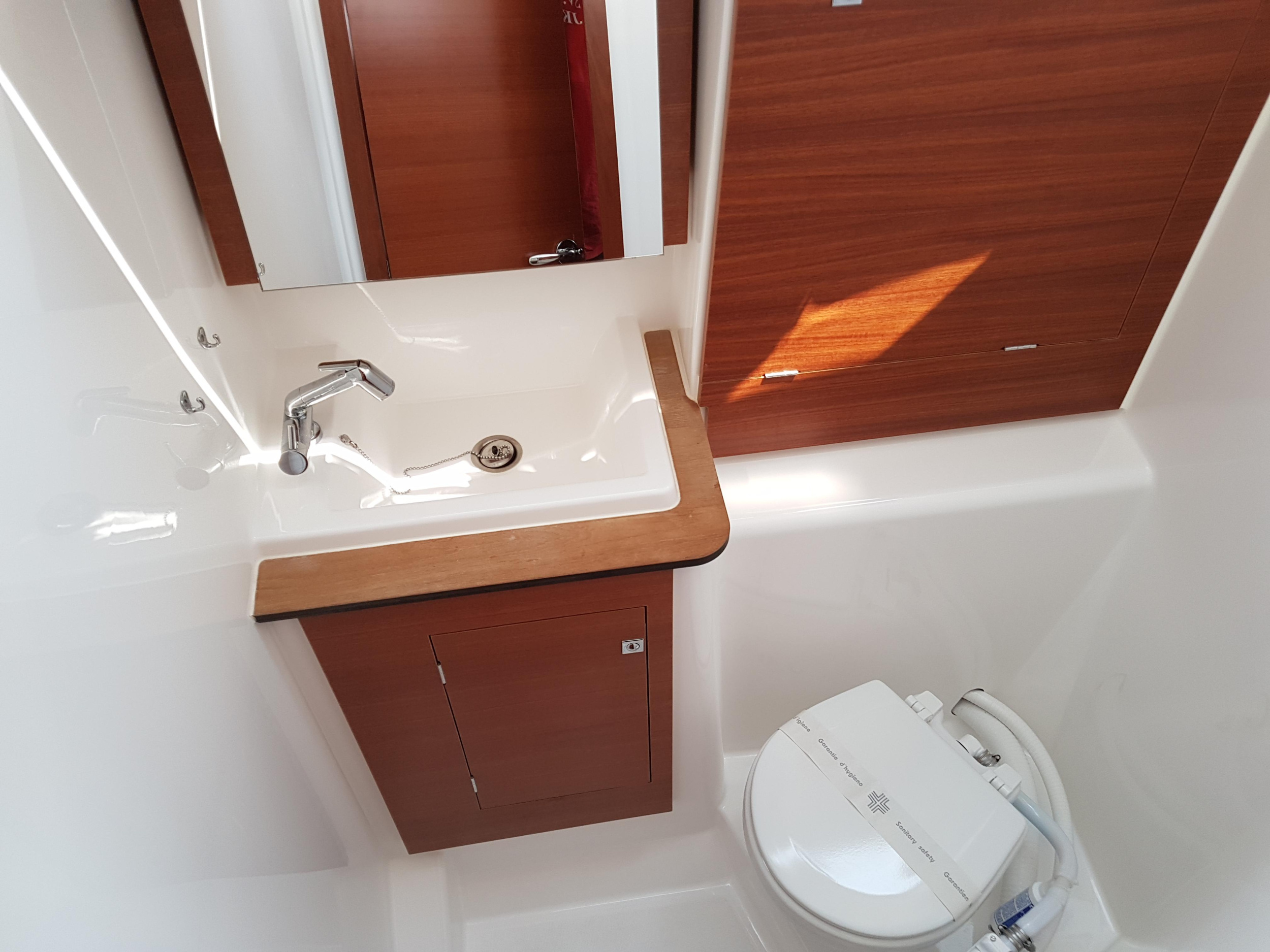 Photo #6 - Dufour 382 Grand Large (Fortuna) in Krk - 5375