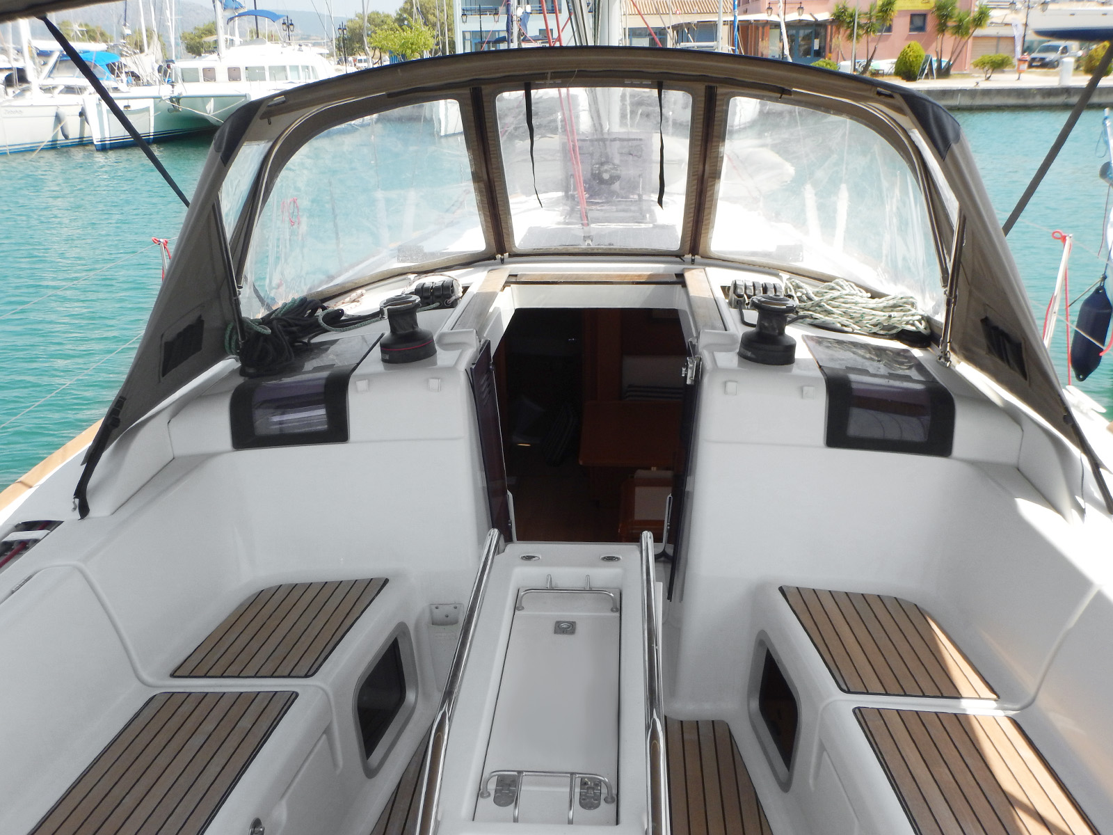 Photo #5 - Sun Odyssey 419 (Kinthia) in Lavrion - 7689