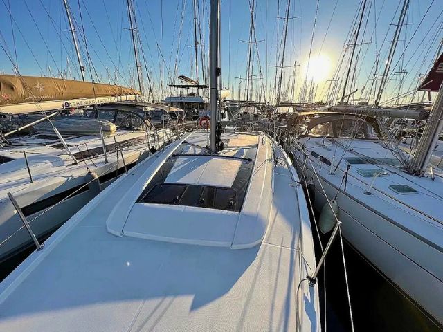 Photo #6 - Oceanis 46.1 (Ostria) in Athen - 13513