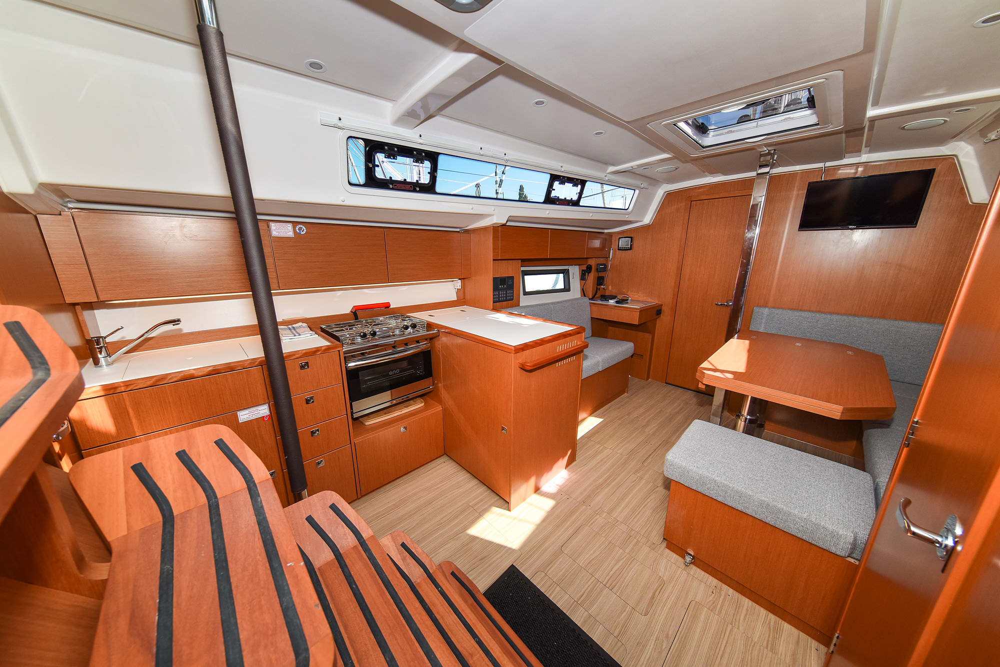 Photo #62 - Bavaria C38 (SEA CLOUD) en Zadar - 18196