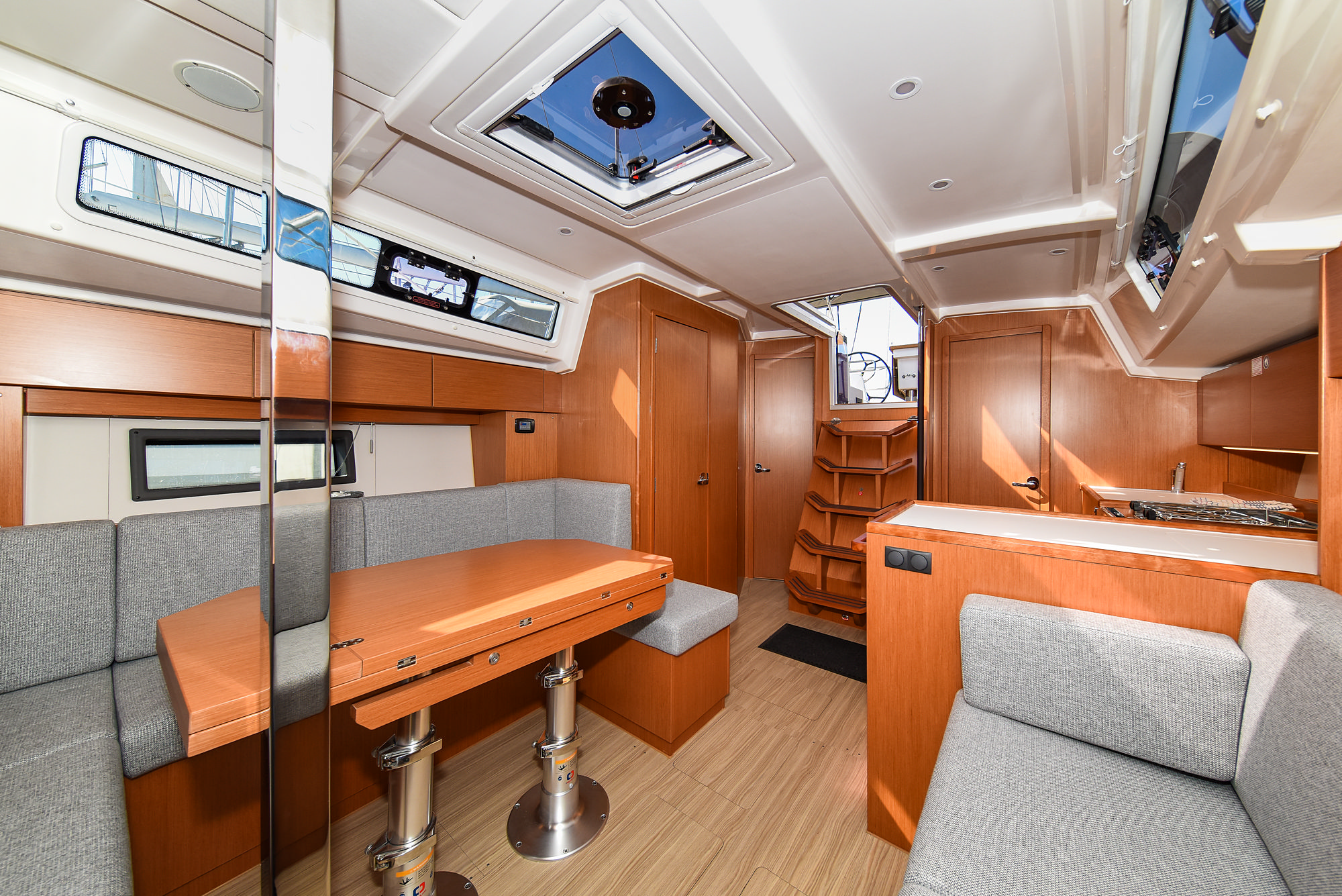 Photo #11 - Bavaria C38 (SEA CLOUD) en Zadar - 18196